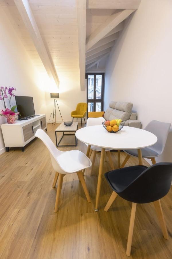 Apartamentos Centro 利亚内斯 外观 照片