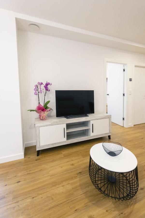 Apartamentos Centro 利亚内斯 外观 照片