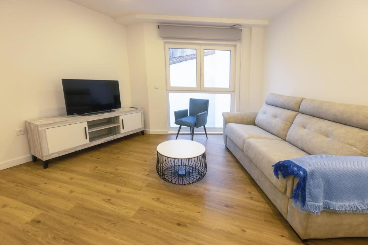 Apartamentos Centro 利亚内斯 外观 照片