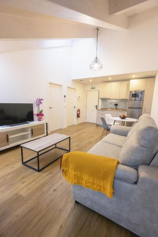 Apartamentos Centro 利亚内斯 外观 照片